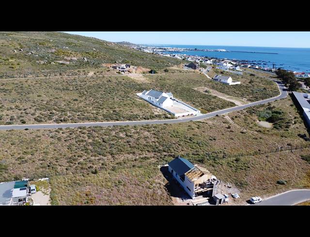 850M² VACANT LAND FOR SALE IN BRITANNICA HEIGHTS